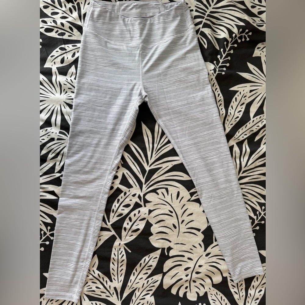 Allfenix Striped white athletic Leggings